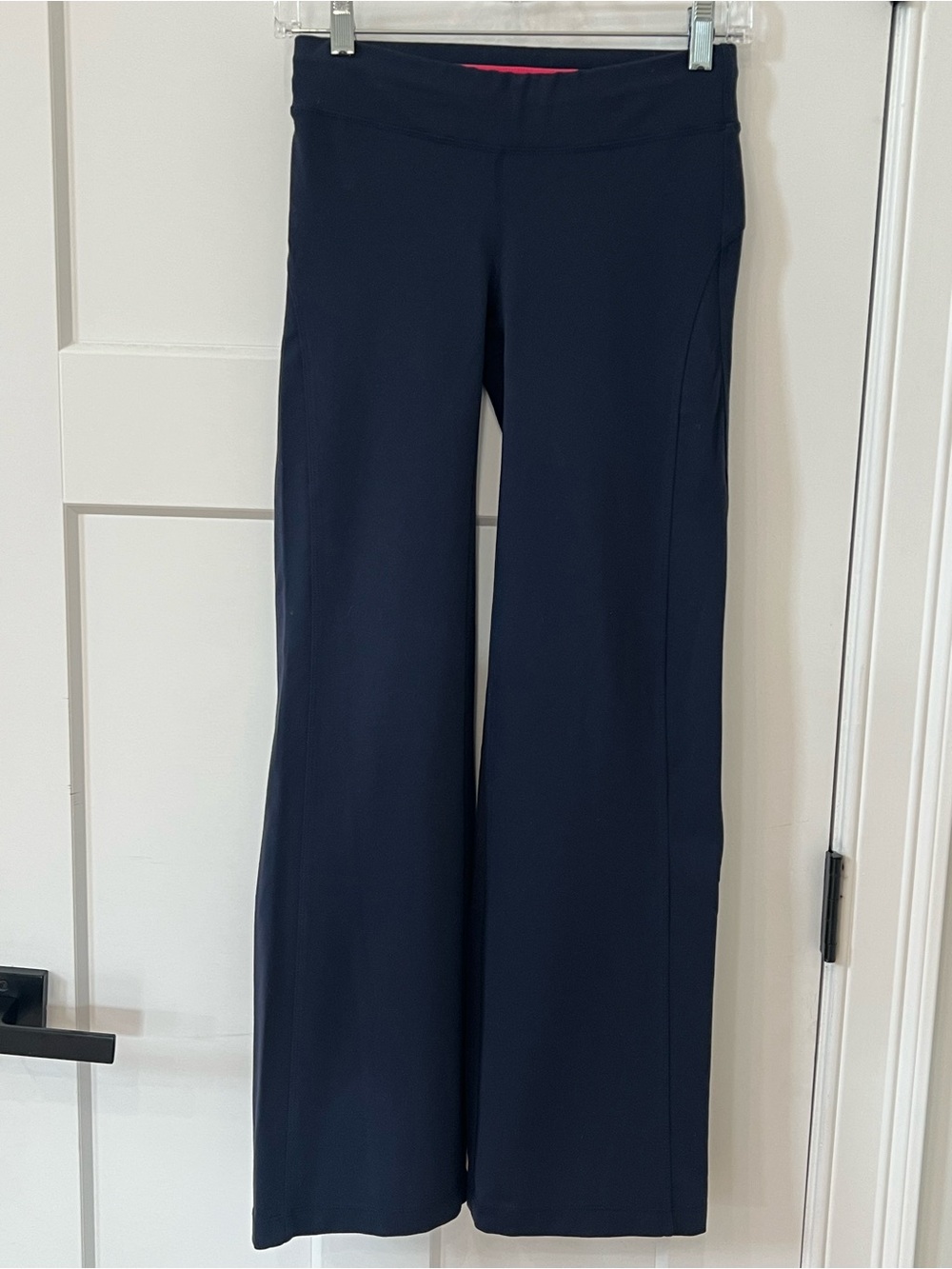 Lucy Workout Pants in Navy